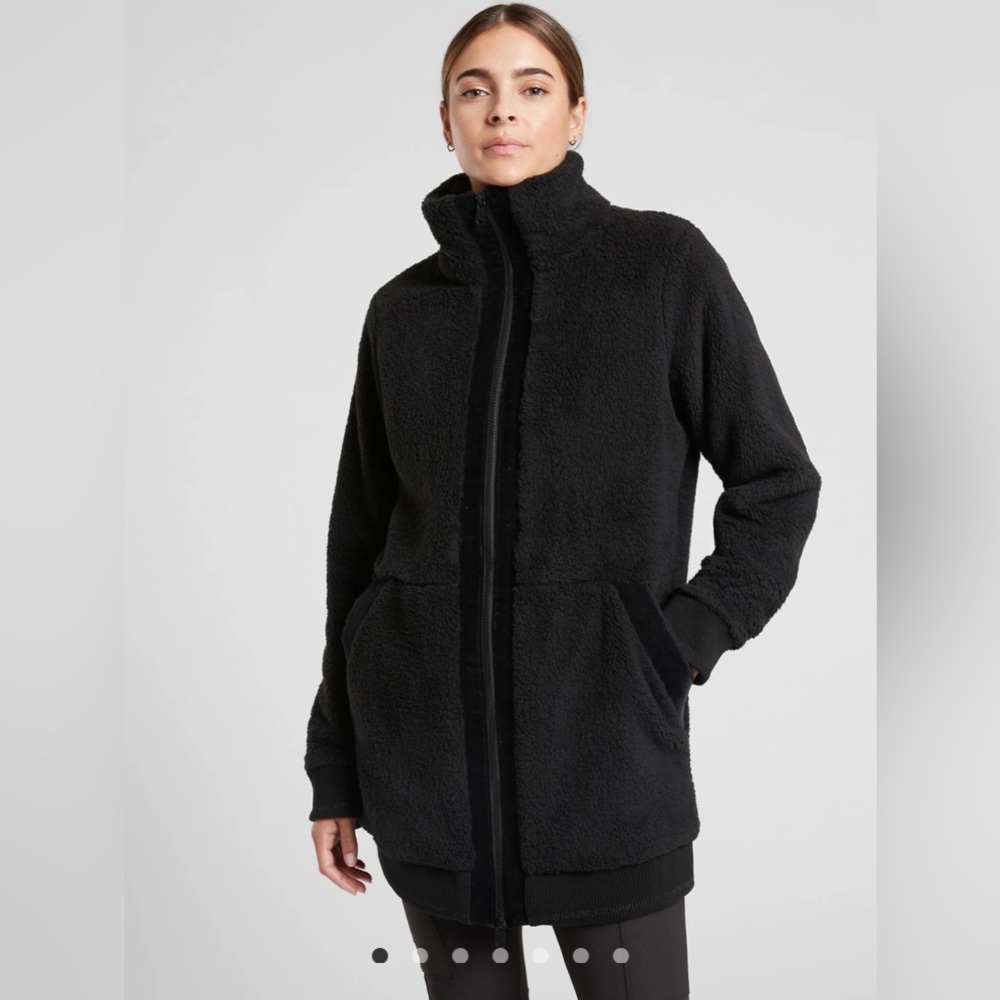 Black Athleta Tugga Jacket - Long - Size Small